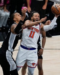 华体会官方入口-总决赛G1后，NBA冠军概率更新！尼克斯59.7%马刺4大问题亟需调整