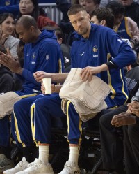 华体会app下载-波津这赛季够呛能打也难续约 勇士用库明加换了他1场比赛使用权？